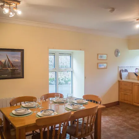No 4 Old Manor * Ballynahinch