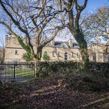 No 4 Old Manor *